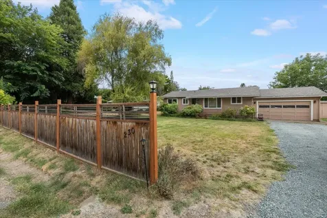 230 Glen Drive Grants Pass OR 97526
