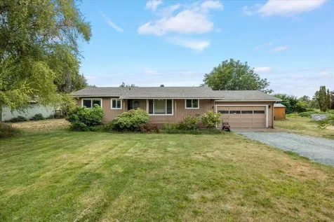 230 Glen Drive Grants Pass OR 97526