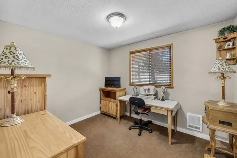 7870 SW Canal Boulevard Redmond OR 97756