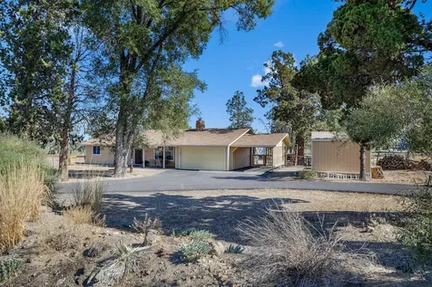 7870 SW Canal Boulevard Redmond OR 97756