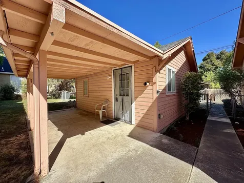 145-149 Helman Street Ashland OR 97520