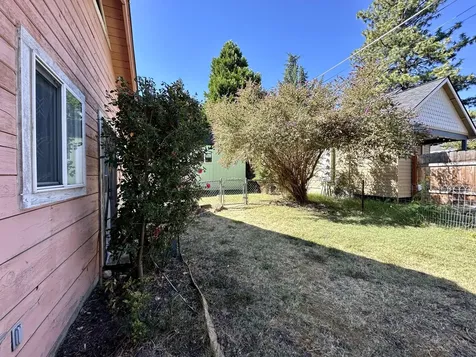 145-149 Helman Street Ashland OR 97520