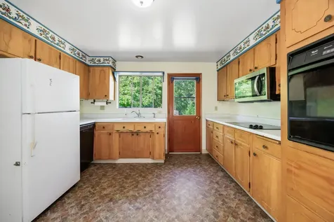 645 Ashland Street Ashland OR 97520