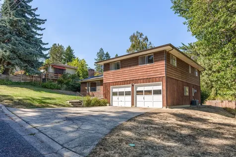645 Ashland Street Ashland OR 97520
