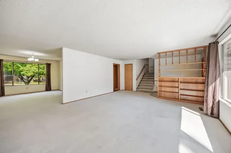 645 Ashland Street Ashland OR 97520