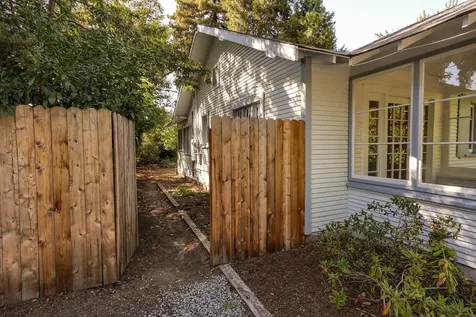 710 S Oakdale Avenue Medford OR 97501