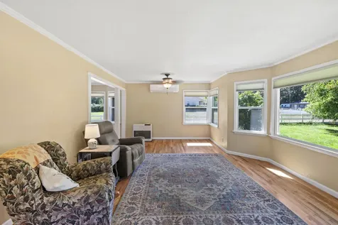 135 Foots Creek Road Gold Hill OR 97525