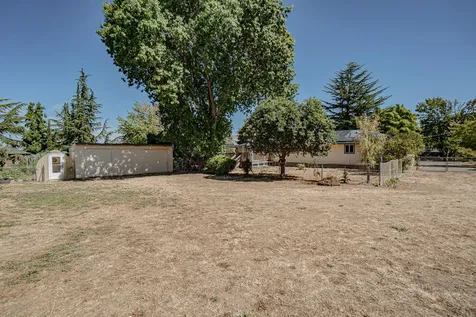 20 Allen Lane Talent OR 97540