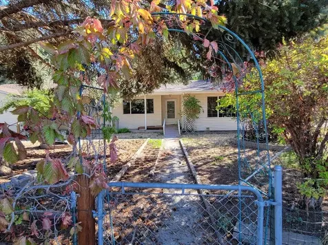 220 SW Claypool Street Prineville OR 97754