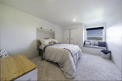 1383 Highcrest Drive Medford OR 97504