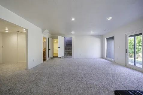 1383 Highcrest Drive Medford OR 97504