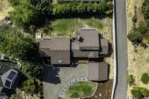 1383 Highcrest Drive Medford OR 97504