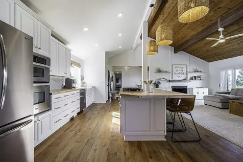 1383 Highcrest Drive Medford OR 97504