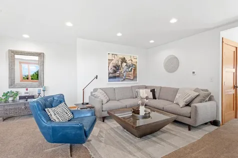 630 E Valley View Road Ashland OR 97520