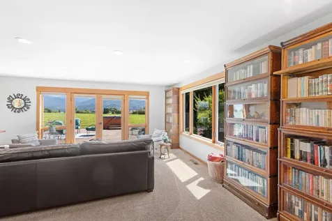 630 E Valley View Road Ashland OR 97520