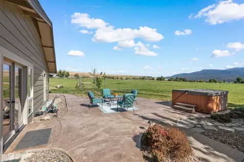 630 E Valley View Road Ashland OR 97520
