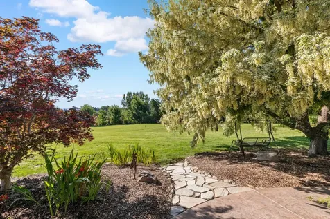 630 E Valley View Road Ashland OR 97520