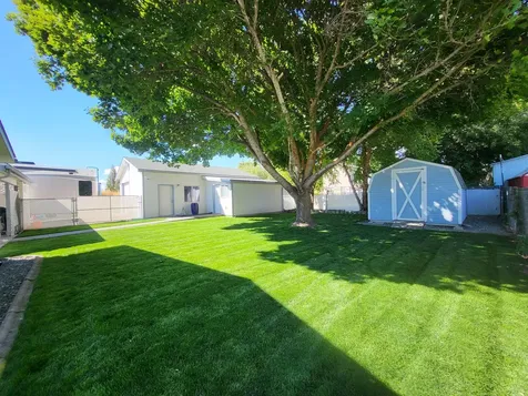 3821 Sturdivant Avenue Klamath Falls OR 97603