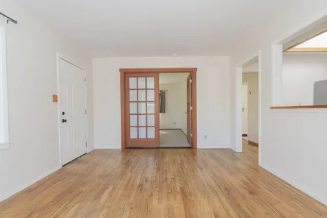 945 Park Street Ashland OR 97520
