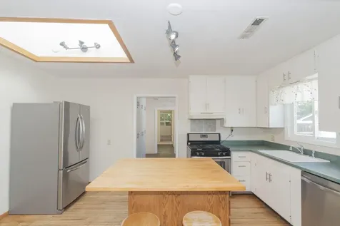 945 Park Street Ashland OR 97520