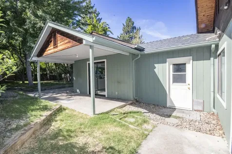 945 Park Street Ashland OR 97520