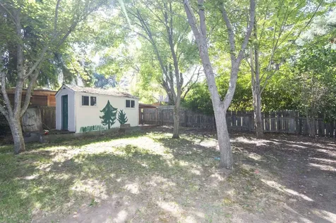 945 Park Street Ashland OR 97520