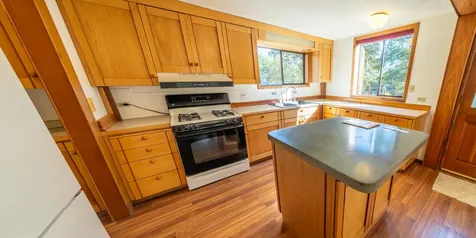 175 Beacon Hill Lane Ashland OR 97520