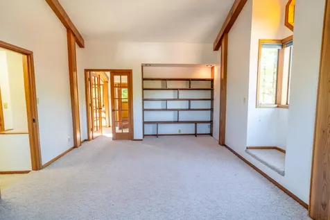 175 Beacon Hill Lane Ashland OR 97520