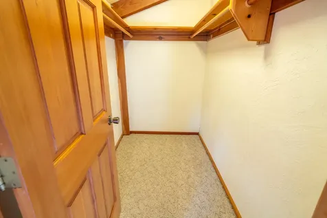 175 Beacon Hill Lane Ashland OR 97520