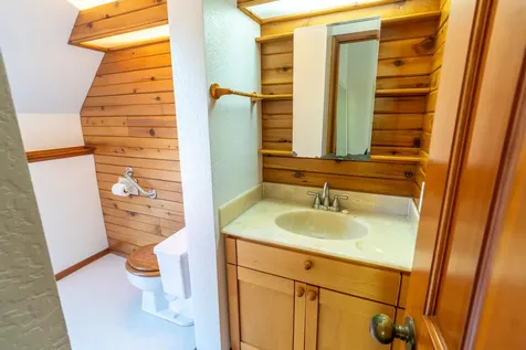 175 Beacon Hill Lane Ashland OR 97520