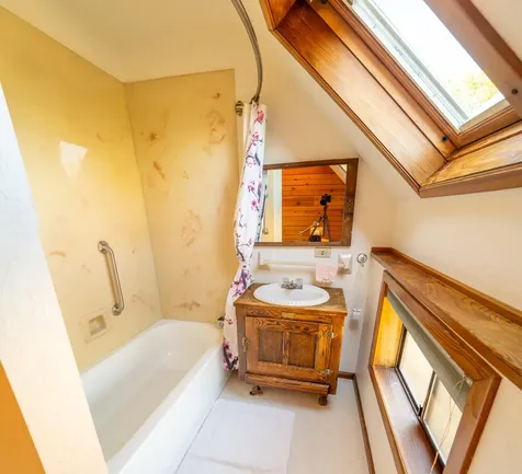 175 Beacon Hill Lane Ashland OR 97520