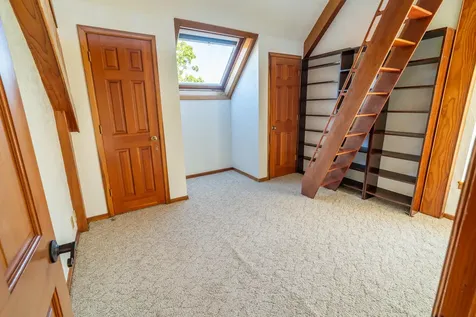 175 Beacon Hill Lane Ashland OR 97520