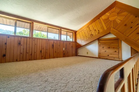175 Beacon Hill Lane Ashland OR 97520