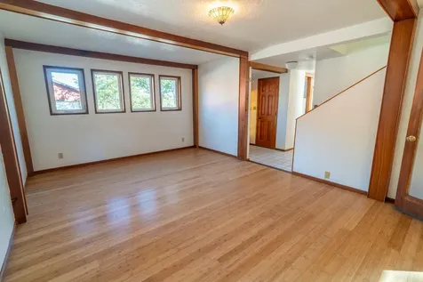 175 Beacon Hill Lane Ashland OR 97520