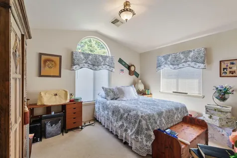 2642 SW Allen Creek Road Grants Pass OR 97527