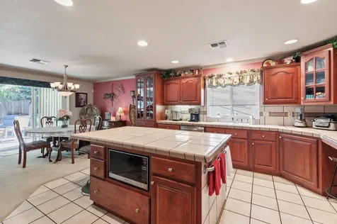 2642 SW Allen Creek Road Grants Pass OR 97527