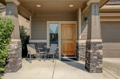 21372 NE Evelyn Place Bend OR 97701