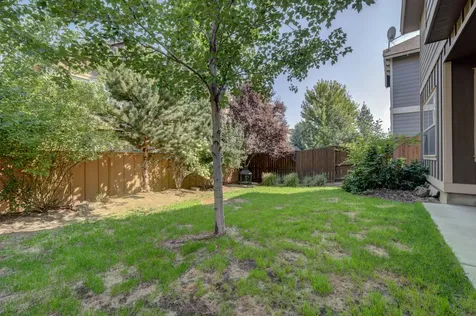 21372 NE Evelyn Place Bend OR 97701