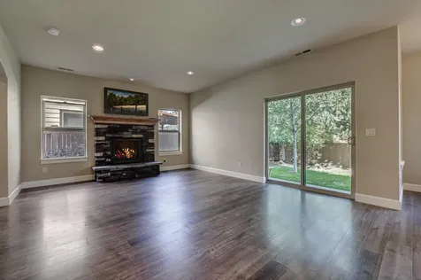 21372 NE Evelyn Place Bend OR 97701