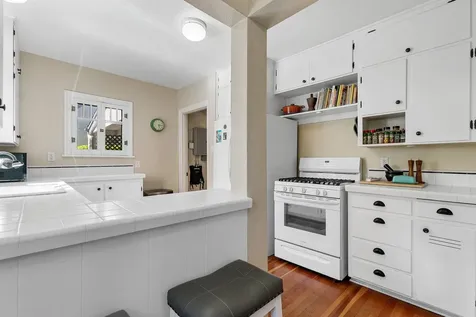 34 Glen Oak Court Medford OR 97504