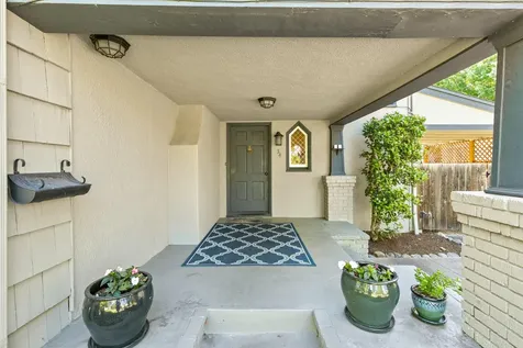 34 Glen Oak Court Medford OR 97504