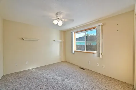 1838 Cascadia Circle Medford OR 97504