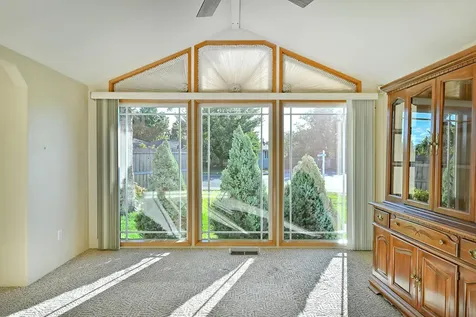1838 Cascadia Circle Medford OR 97504