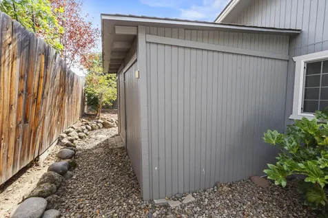 3008 Pippin Circle Medford OR 97504