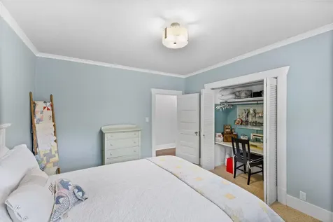 143 SW Clay Street Dallas OR 97338