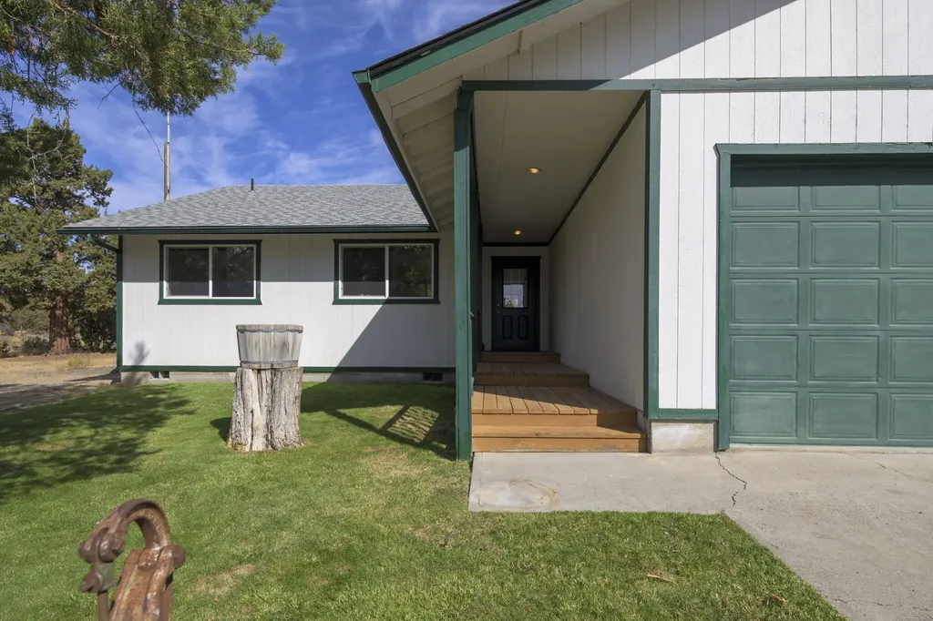 1441 NW 101st Street Redmond OR 97756
