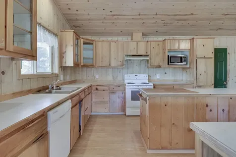 1441 NW 101st Street Redmond OR 97756