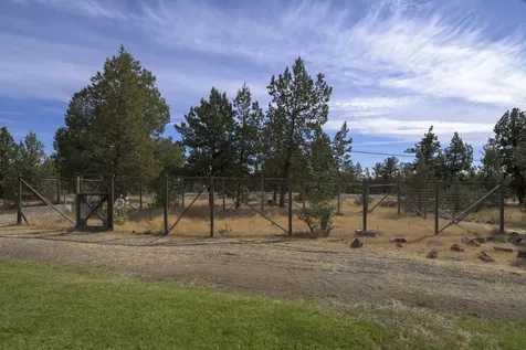 1441 NW 101st Street Redmond OR 97756