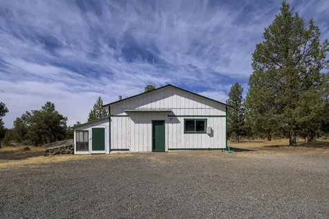 1441 NW 101st Street Redmond OR 97756