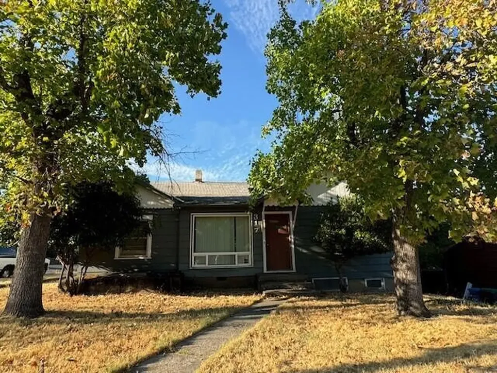317 Maple Street Ashland OR 97520